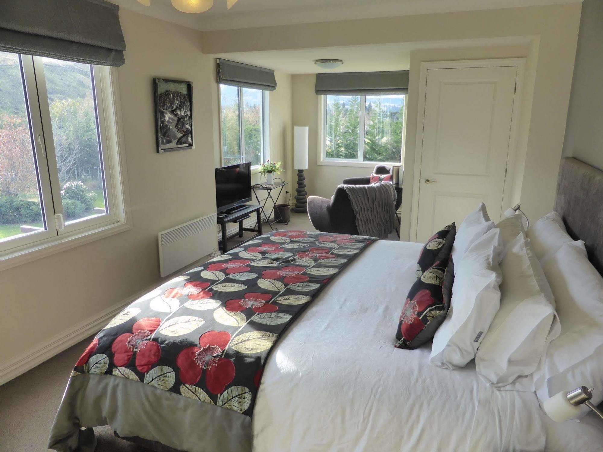 Queenstown Country Lodge Lake Hayes Bagian luar foto