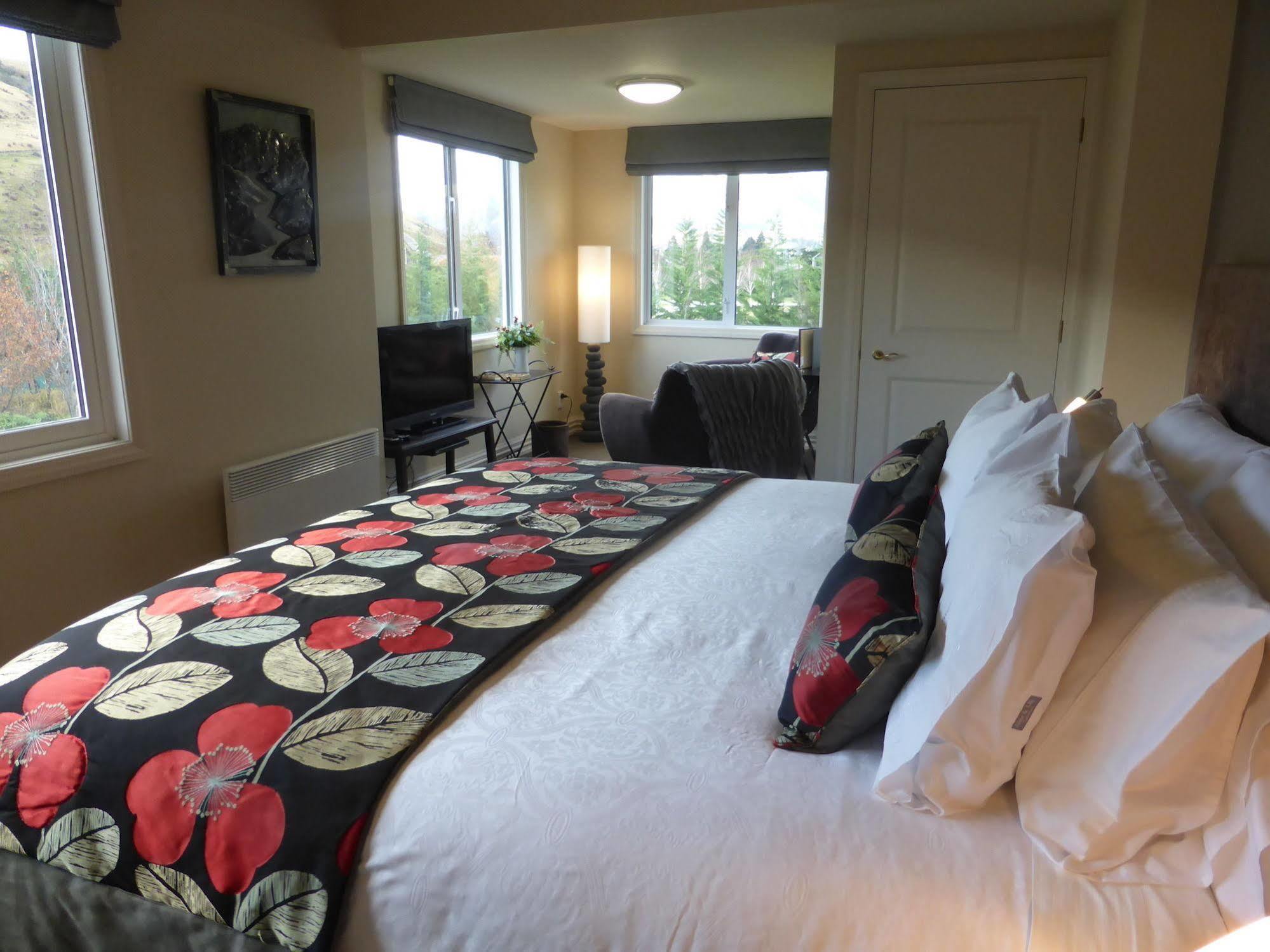 Queenstown Country Lodge Lake Hayes Bagian luar foto