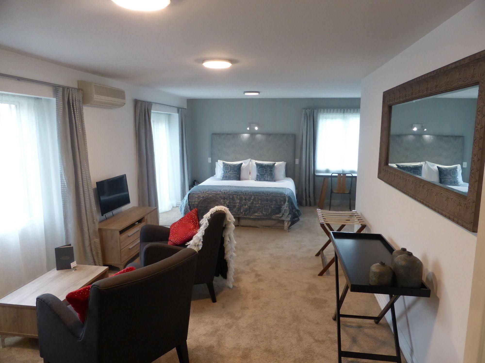 Queenstown Country Lodge Lake Hayes Bagian luar foto